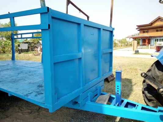 Saleหางพ่วงรถไถลากครับถูกๆต่อรองได้ครับ