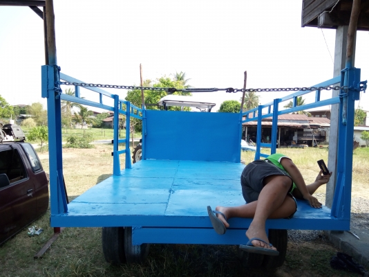 Saleหางพ่วงรถไถลากครับถูกๆต่อรองได้ครับ