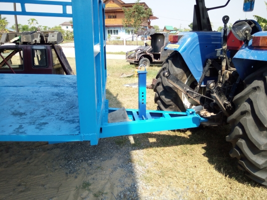 Saleหางพ่วงรถไถลากครับถูกๆต่อรองได้ครับ