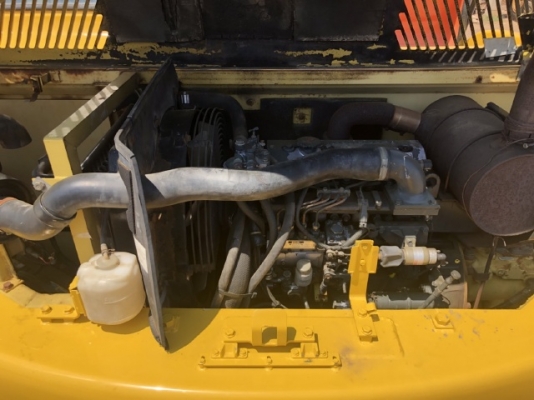 ขายรถขุด KOMATSU PC60-7 ใบมีดดัน นำเข้าเองจากญี่ปุ่น สภาพสวยพร้อมใช้ มีVDOการทำงานครับ