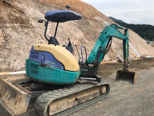 ขายรถขุด KOMATSU PC45MR-1 คอลโทรลสั้น ปั้มนิ้ว นำเข้าเองจากญี่ปุ่น สภาพสวยพร้อมใช้ มีVDOการทำงานครับ