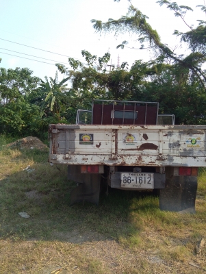 ขาย6ล้อ330000โทร0643130366