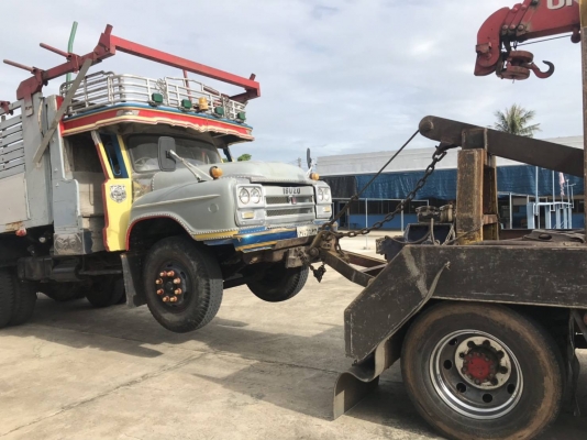 รถบรรทุกดั้มหัวยาว 10ล้อ ยี่ห้อ ISUZU  170 แรงม้า  จดทะเบียนปี 2546