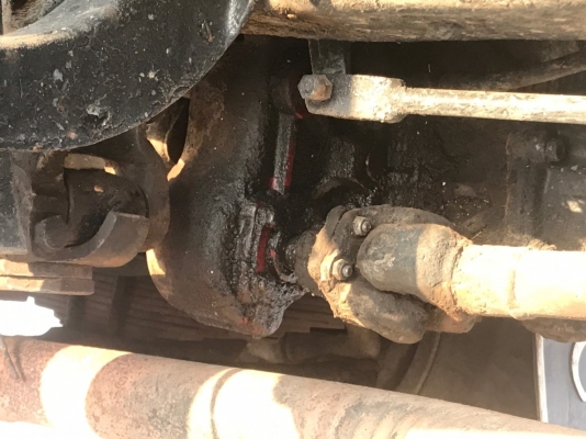 รถบรรทุกดั้มหัวยาว 10ล้อ ยี่ห้อ ISUZU  170 แรงม้า  จดทะเบียนปี 2546