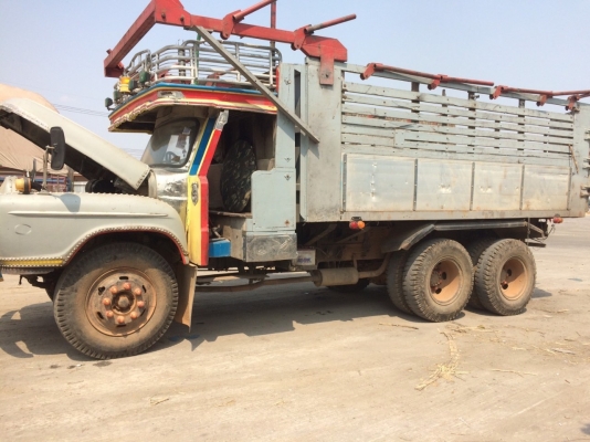 รถบรรทุกดั้มหัวยาว 10ล้อ ยี่ห้อ ISUZU  170 แรงม้า  จดทะเบียนปี 2546