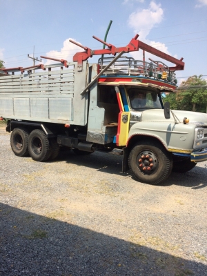 รถบรรทุกดั้มหัวยาว 10ล้อ ยี่ห้อ ISUZU  170 แรงม้า  จดทะเบียนปี 2546