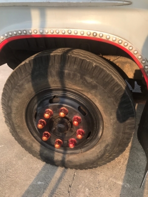 รถบรรทุกดั้มหัวยาว 10ล้อ ยี่ห้อ ISUZU  170 แรงม้า  จดทะเบียนปี 2546