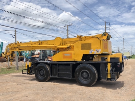 ขายรถเครน KATO KR-25H-V (ขนาด 25 ตัน) รถนอกนำเข้าครับ ไม่เคยใช้งานในไทย