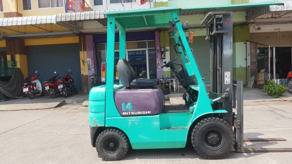 รถโฟล์คลิฟท์ Mitsubishi fg1.4ตัน  เสาสูง 3เมตร เกียร์ออโต้ ยางลม รถพร้อมใช้งาน