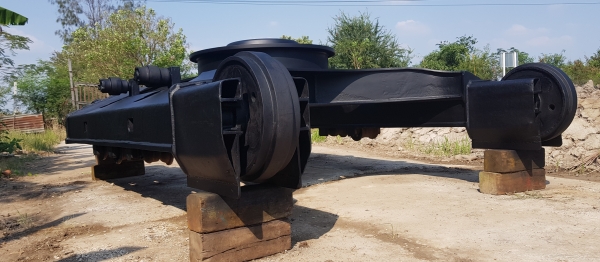 ขายเฟลมพร้อมล้อนำ CAT320D