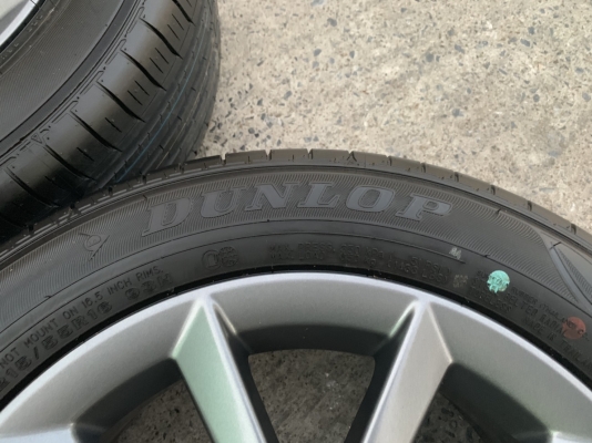 ล้อแม็กป้ายแดง Honda Civic FC 2019 ขอบ 16 สีเทากัน พร้อมยางใหม่ป้ายแดง 215-55-16 Dunlop ปี 19 สวยกริ๊บๆ ไม่ผ่านการใช้งาน