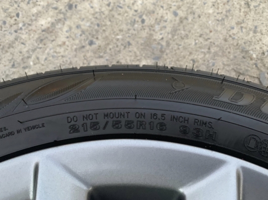 ล้อแม็กป้ายแดง Honda Civic FC 2019 ขอบ 16 สีเทากัน พร้อมยางใหม่ป้ายแดง 215-55-16 Dunlop ปี 19 สวยกริ๊บๆ ไม่ผ่านการใช้งาน