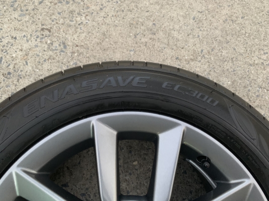 ล้อแม็กป้ายแดง Honda Civic FC 2019 ขอบ 16 สีเทากัน พร้อมยางใหม่ป้ายแดง 215-55-16 Dunlop ปี 19 สวยกริ๊บๆ ไม่ผ่านการใช้งาน