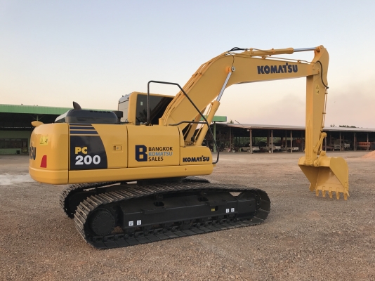 ขาย KOMATSU PC200-8MO สวยๆ พร้อมใช้งาน 6000 ชั่วโมง(PM7000ชม) ชมรถได้ทุกวัน สนใจติดต่อ 081-4283210 ขาย KOMATSU PC200-8MO สวยๆ พร้อมใช้งาน 6000 ชั่วโมง(PM7000ชม) ชมรถได้ทุกวัน สนใจติดต่อ 081-4283210