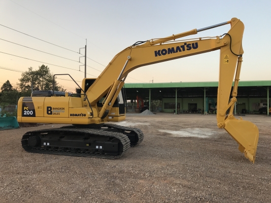 ขาย KOMATSU PC200-8MO สวยๆ พร้อมใช้งาน 6000 ชั่วโมง(PM7000ชม) ชมรถได้ทุกวัน สนใจติดต่อ 081-4283210 ขาย KOMATSU PC200-8MO สวยๆ พร้อมใช้งาน 6000 ชั่วโมง(PM7000ชม) ชมรถได้ทุกวัน สนใจติดต่อ 081-4283210