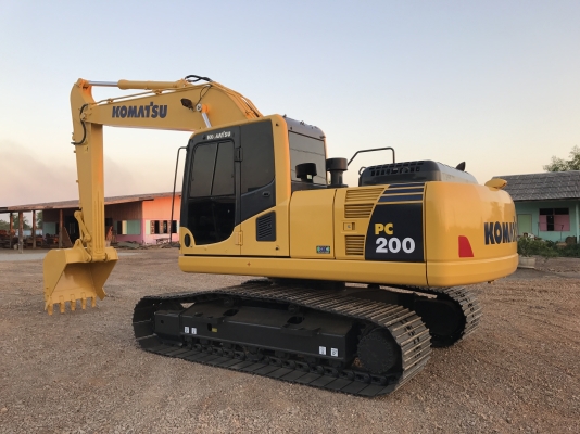 ขาย KOMATSU PC200-8MO สวยๆ พร้อมใช้งาน 6000 ชั่วโมง(PM7000ชม) ชมรถได้ทุกวัน สนใจติดต่อ 081-4283210 ขาย KOMATSU PC200-8MO สวยๆ พร้อมใช้งาน 6000 ชั่วโมง(PM7000ชม) ชมรถได้ทุกวัน สนใจติดต่อ 081-4283210