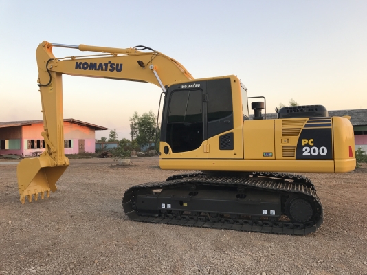 ขาย KOMATSU PC200-8MO สวยๆ พร้อมใช้งาน 6000 ชั่วโมง(PM7000ชม) ชมรถได้ทุกวัน สนใจติดต่อ 081-4283210 ขาย KOMATSU PC200-8MO สวยๆ พร้อมใช้งาน 6000 ชั่วโมง(PM7000ชม) ชมรถได้ทุกวัน สนใจติดต่อ 081-4283210