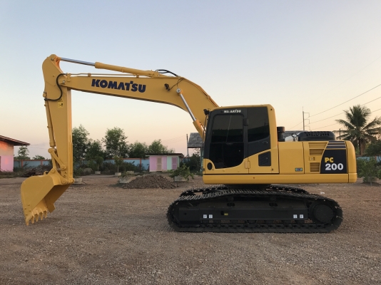 ขาย KOMATSU PC200-8MO สวยๆ พร้อมใช้งาน 6000 ชั่วโมง(PM7000ชม) ชมรถได้ทุกวัน สนใจติดต่อ 081-4283210 ขาย KOMATSU PC200-8MO สวยๆ พร้อมใช้งาน 6000 ชั่วโมง(PM7000ชม) ชมรถได้ทุกวัน สนใจติดต่อ 081-4283210