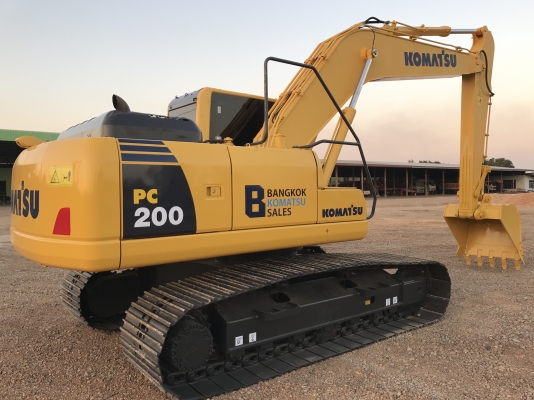 ขาย KOMATSU PC200-8MO สวยๆ พร้อมใช้งาน 6000 ชั่วโมง(PM7000ชม) ชมรถได้ทุกวัน สนใจติดต่อ 081-4283210 ขาย KOMATSU PC200-8MO สวยๆ พร้อมใช้งาน 6000 ชั่วโมง(PM7000ชม) ชมรถได้ทุกวัน สนใจติดต่อ 081-4283210