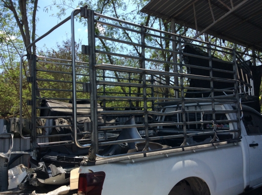 ขายคอกเหล็กแบบหนาสูง1.30เมตร