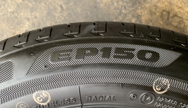ยางใหม่ป้ายแดง 175-65-15 Bridgestone ลงพื้นปี 19 ใหม่กริ๊บๆ ยางใหม่ป้ายแดง 175-65-15 Bridgestone ลงพื้นปี 19 ใหม่กริ๊บๆ