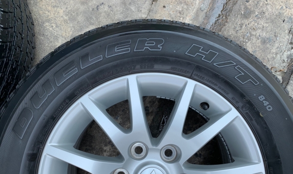 ล้อแม็ก Mitsu Pajero ขอบ17 (ลายก้ามปู) พร้อมยาง 245-65-17 Bridgestone ปี 13 แม็กสภาพดี ดอกยางหนา