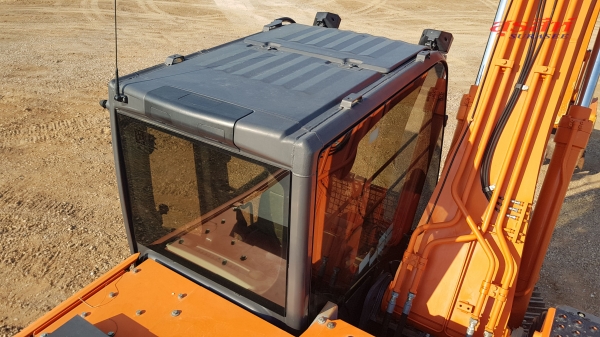 ขายรถขุด HITACHI ZX160LC-5G ใช้งาน 1,438 ชั่วโมง (ฟรี PM 4 พันชั่วโมง) สภาพนางอัปสร