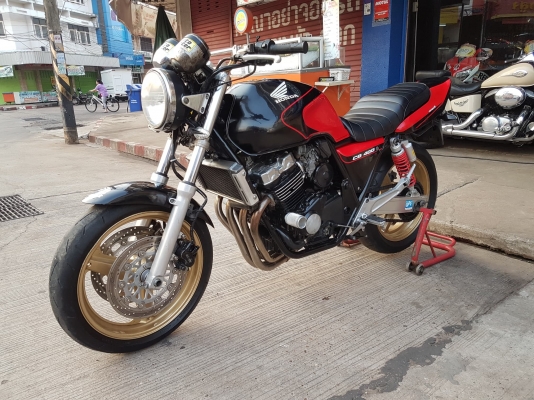 ขาย HONDA CB400 ปี96 เวอร์ชั่นS ท่อแต่ง ไฟเลี้ยวแต่ง อินวอยส์ สรรพสามิตร ราคา 53500 บาท ส่งได้ทั่วไท