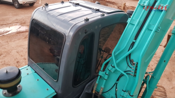 ขายรถแบคโฮ KOBELCO SK200-8 Yn12 SuperXM Acera Geospec ใช้งาน 6 พันชั่วโมง สภาพนางฟ้า