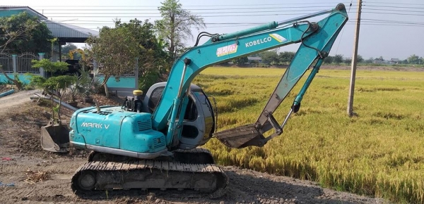 ขาย!! >>> Kobelco Sk120mark5Super ไฟฟ้าเต็ม รถพร้อมลุยงาน <<< เบอร์ติดต่อ 098-7155789 086-4631102