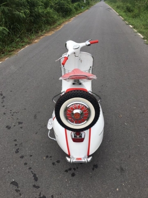 รับสั่งประกอบ Vespa 64 นะครับ  ราคา 59,000 บาท มัดจำ 10,000 บาท   รับซื้อ/ขาย/แลก/เทริน ทุกรุ่น