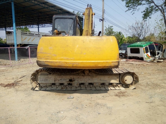 รถขุดฮุนได130