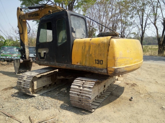 รถขุดฮุนได130