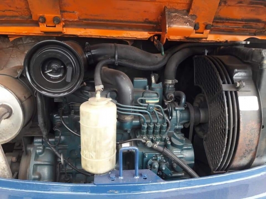 ขายจ้า..HITACHI EX30-2 เก่านอกแท้  เครื่องปั๊มดี พร้อมใช้ โทร 089-3818694 จ๊อย