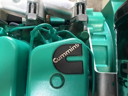 เครื่องปั่นไฟ 110KVA/88KW 3เฟส รับประกันสินค้า 2ปี มีสินค้าพร้อมส่ง เครื่องปั่นไฟ 110KVA/88KW 3เฟส รับประกันสินค้า 2ปี มีสินค้าพร้อมส่ง