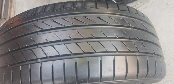 ขายยาง\% 215/45/18 ปี 15 DUNLOP 4 เส้น