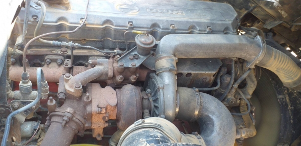 ขายหัวลาก HINO PROFAI 320 แรง 10ล้อสองเพลา เครื่อง k13d โบ สนใจติดต่อ0948863518