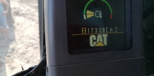 ขาย 1,290,000 CAT 320 D เล่มทะเบียน ไฟฟ้าครบ เครื่องดี ปั้มแรง โซ่ใหม่ เอวแน่น รถสวยพร้อมใช้เอกสารพร้อมโอน รถอยู่ กาญจนบุรี 090-772-3710 090-772-3708 ขาย 1,290,000 CAT 320 D เล่มทะเบียน ไฟฟ้าครบ เครื่องดี ปั้มแรง โซ่ใหม่ เอวแน่น รถสวยพร้อมใช้เอกสารพร้อมโอน รถอยู่ กาญจนบุรี 090-772-3710 090-772-3708