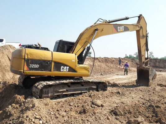 ขาย 1,290,000 CAT 320 D เล่มทะเบียน ไฟฟ้าครบ เครื่องดี ปั้มแรง โซ่ใหม่ เอวแน่น รถสวยพร้อมใช้เอกสารพร้อมโอน รถอยู่ กาญจนบุรี 090-772-3710 090-772-3708 ขาย 1,290,000 CAT 320 D เล่มทะเบียน ไฟฟ้าครบ เครื่องดี ปั้มแรง โซ่ใหม่ เอวแน่น รถสวยพร้อมใช้เอกสารพร้อมโอน รถอยู่ กาญจนบุรี 090-772-3710 090-772-3708