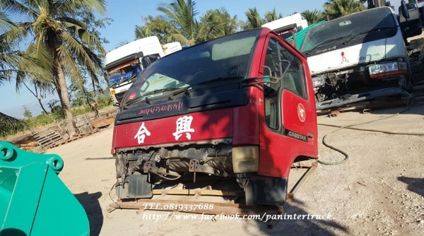 *SALE*ขายถูกด่วนๆหัวเก๋ง รถบรรทุก 4ล้อใหญ่ ,6ล้อเล็ก /CABIN NISSAN :CABSTAR สินค้าเก่านอก ขายตามสภาพ ราคาเพียง 17,000 บาท
