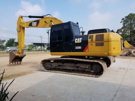 ขายด่วน!! Cat 320D 2 ไมล์ชม. 4,600 สภาพนางฟ้าค่ะ