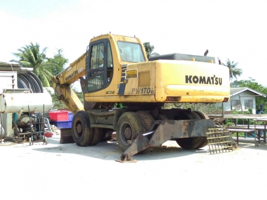ขายรถแบคโฮ KOMATSU WA170-6 ราคา 550000