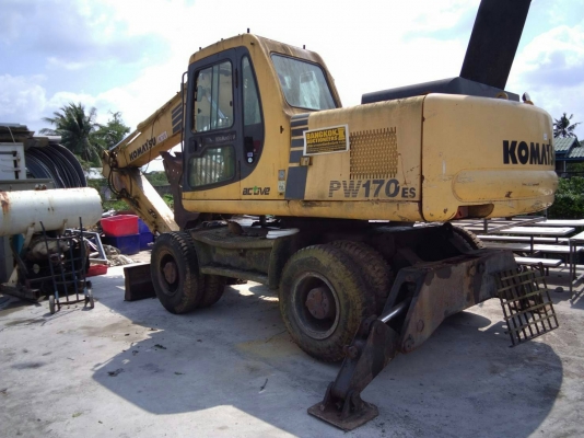 ขายรถแบคโฮ KOMATSU WA170-6 ราคา 550000