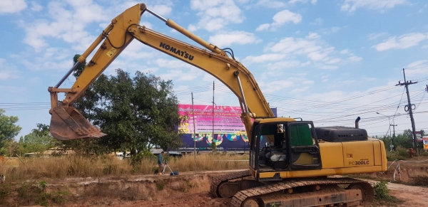 รถแมคโคร รถแมคโคร