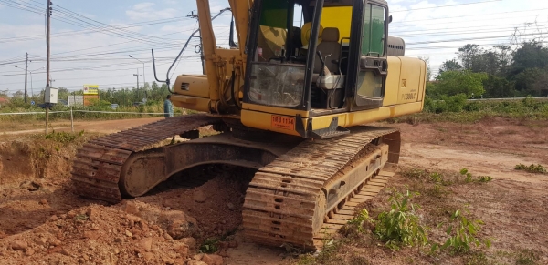 รถแมคโคร รถแมคโคร