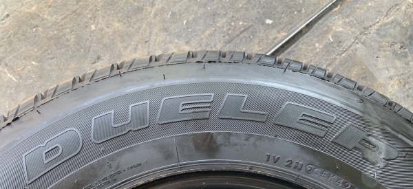 ยาง 1 เส้น 205-16 Bridgestone ปลายปี 13 ยังไม่ได้ใช้งาน ยาง 1 เส้น 205-16 Bridgestone ปลายปี 13 ยังไม่ได้ใช้งาน