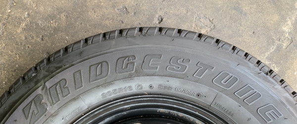 ยาง 1 เส้น 205-16 Bridgestone ปลายปี 13 ยังไม่ได้ใช้งาน ยาง 1 เส้น 205-16 Bridgestone ปลายปี 13 ยังไม่ได้ใช้งาน