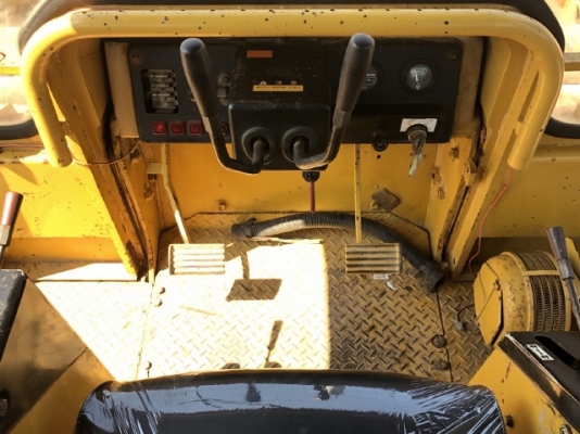 ขายรถดันดิน KOMATSU D31PL-18 (D3 รุ่น6) นำเข้าเองจากญี่ปุ่น สภาพสวยพร้อมใช้ มีVDOการทำงานครับ