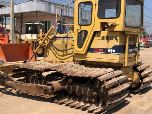 ขายรถดันดิน KOMATSU D31PL-18 (D3 รุ่น6) นำเข้าเองจากญี่ปุ่น สภาพสวยพร้อมใช้ มีVDOการทำงานครับ