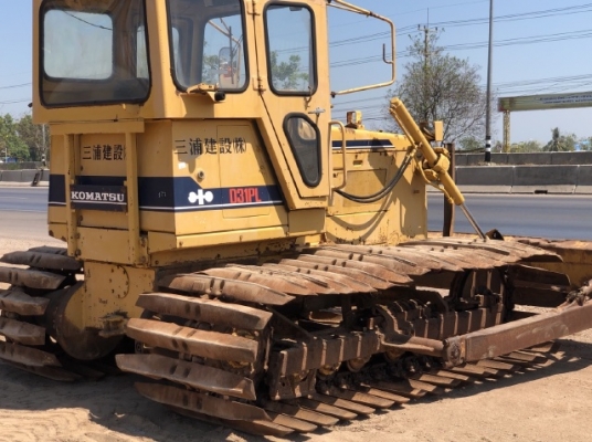 ขายรถดันดิน KOMATSU D31PL-18 (D3 รุ่น6) นำเข้าเองจากญี่ปุ่น สภาพสวยพร้อมใช้ มีVDOการทำงานครับ